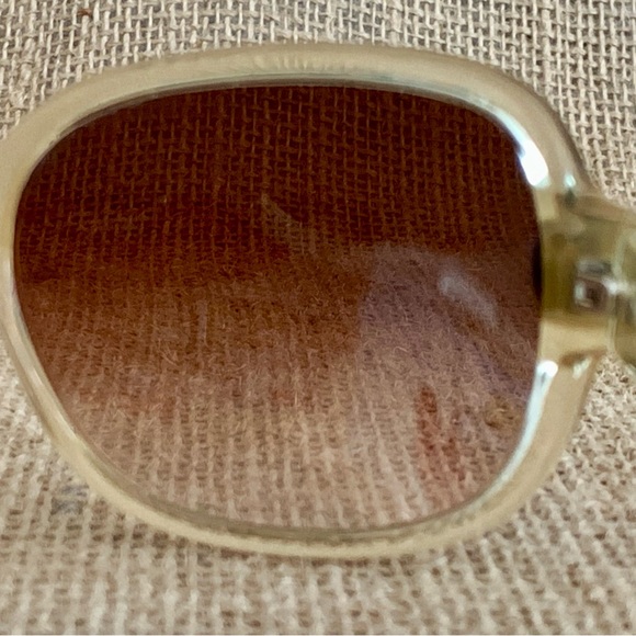 CHLOE Magnolia Gradient Sunglasses Soft Square Frames Brown Gradient Lenses - Picture 13 of 14